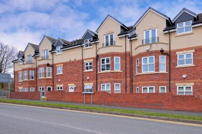 Modern 2 Bed Apartment With Free Parking And Netflix Dawley Exteriér fotografie